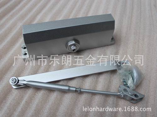 90度定位闭门器哪家好？