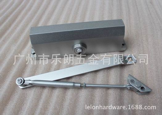 90度定位闭门器哪家好？